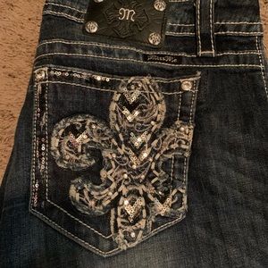 Like new Miss Me signature bootcut jeans